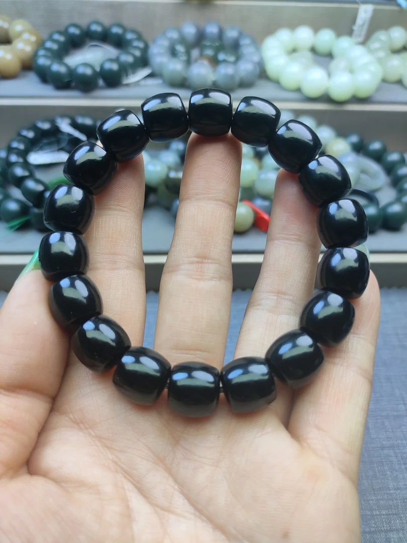 天然和田玉新疆料黑青直切12mm手串手链
