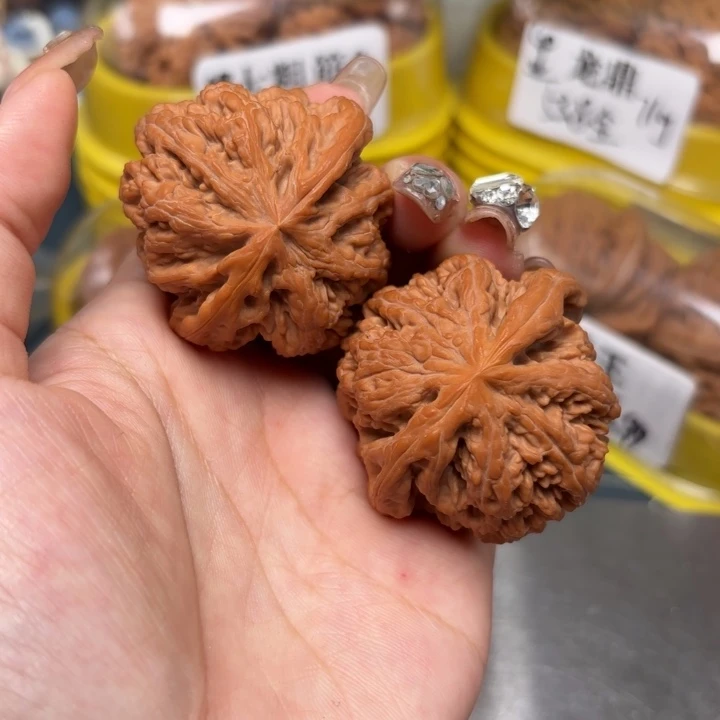 文玩核桃吊坠45-32602-02