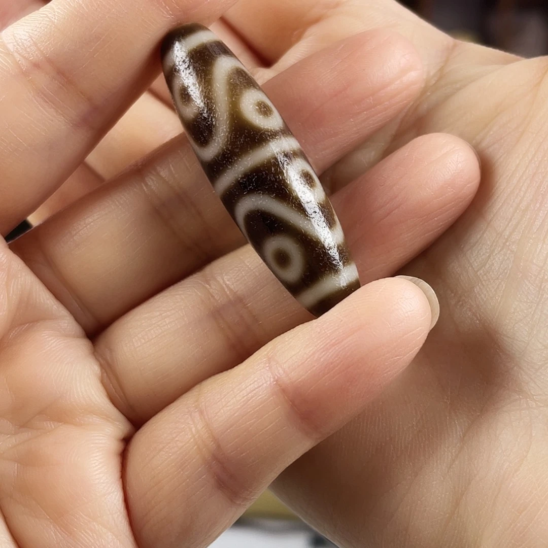 玛瑙/玉髓合金颈饰曲贡