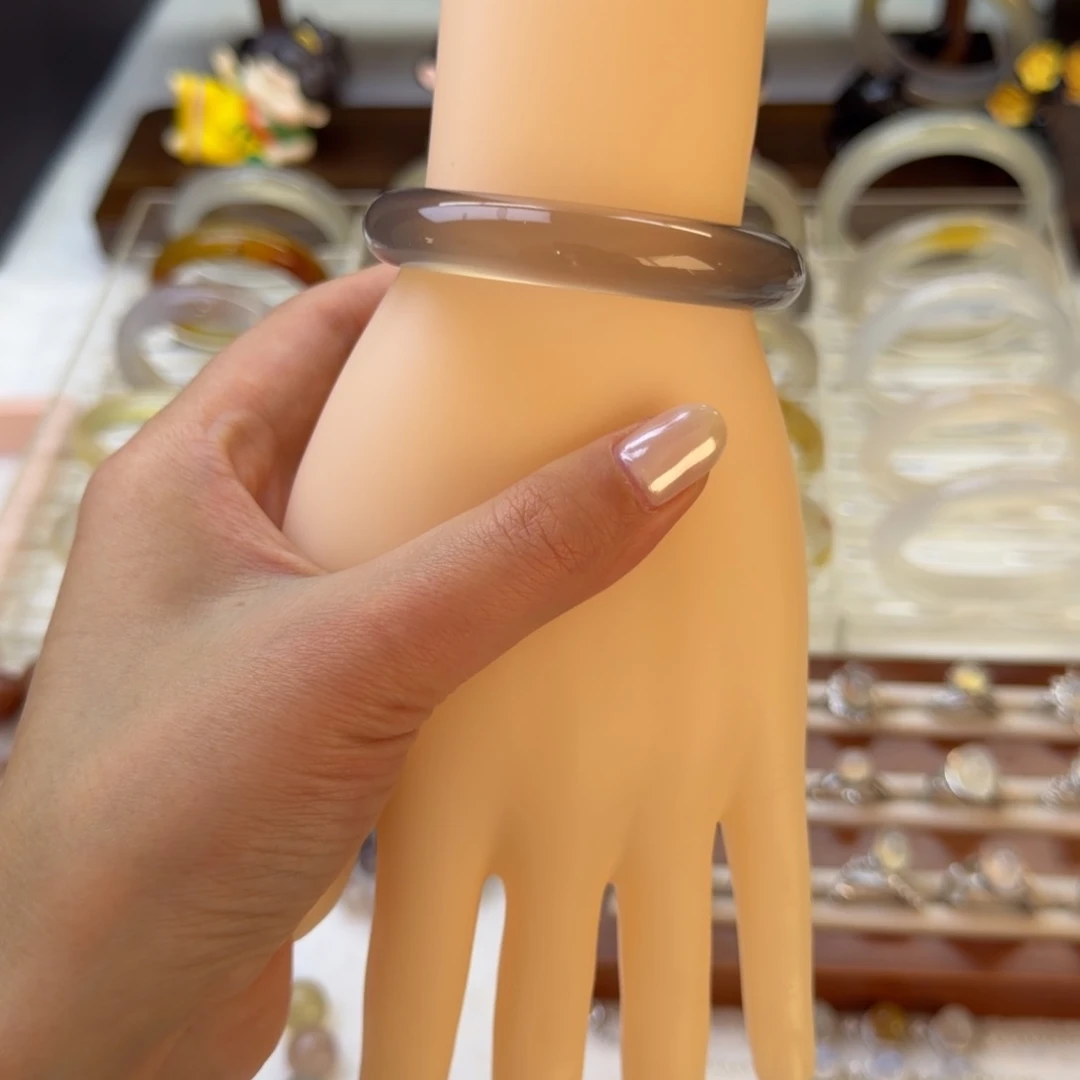 玛瑙/玉髓未镶嵌手镯