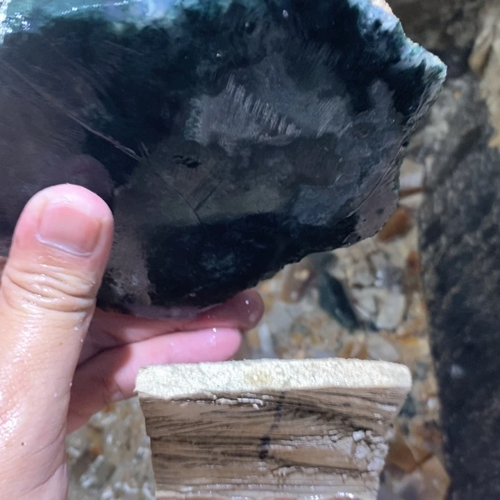 定制玛瑙什****？玛瑙手镯