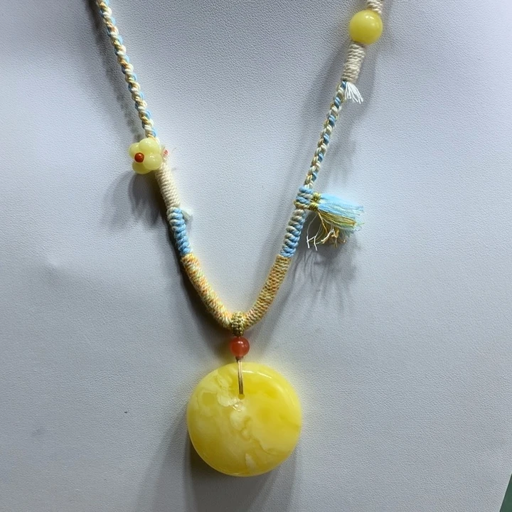 蜜蜡未镶嵌颈饰吊坠