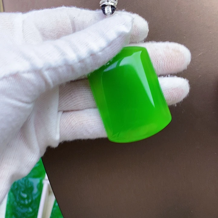 玛瑙/玉髓吊坠未镶嵌