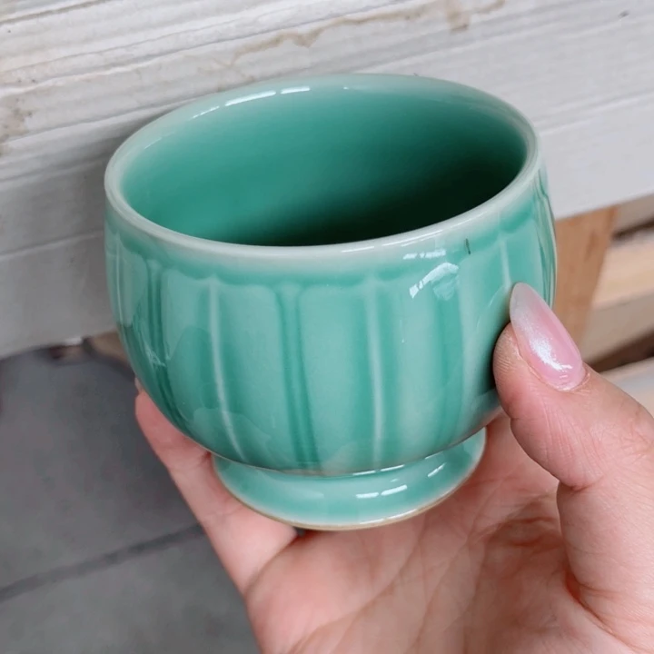 青瓷哈哈哈哈哈哈哈哈哈