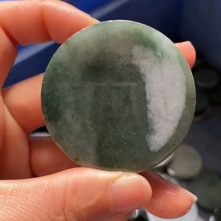 翡翠裸石翡翠边角料