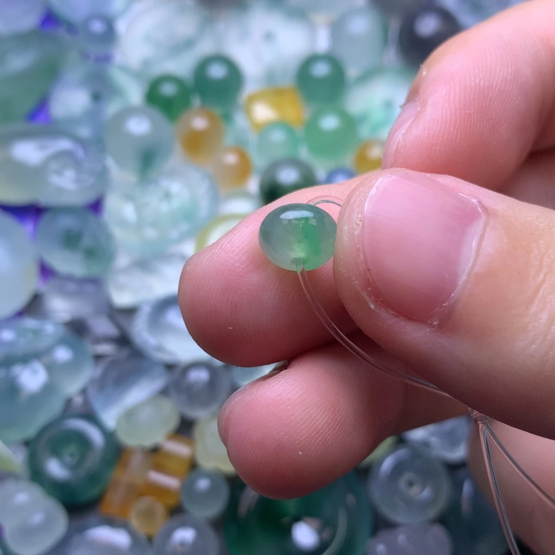 定制翡翠未镶嵌珠子