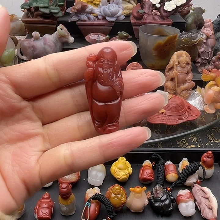 石英质玉未镶嵌吊坠