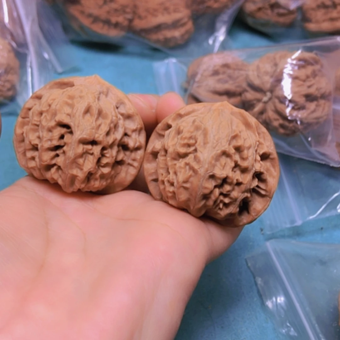 【闪购商品】摆件核桃43宫灯有修