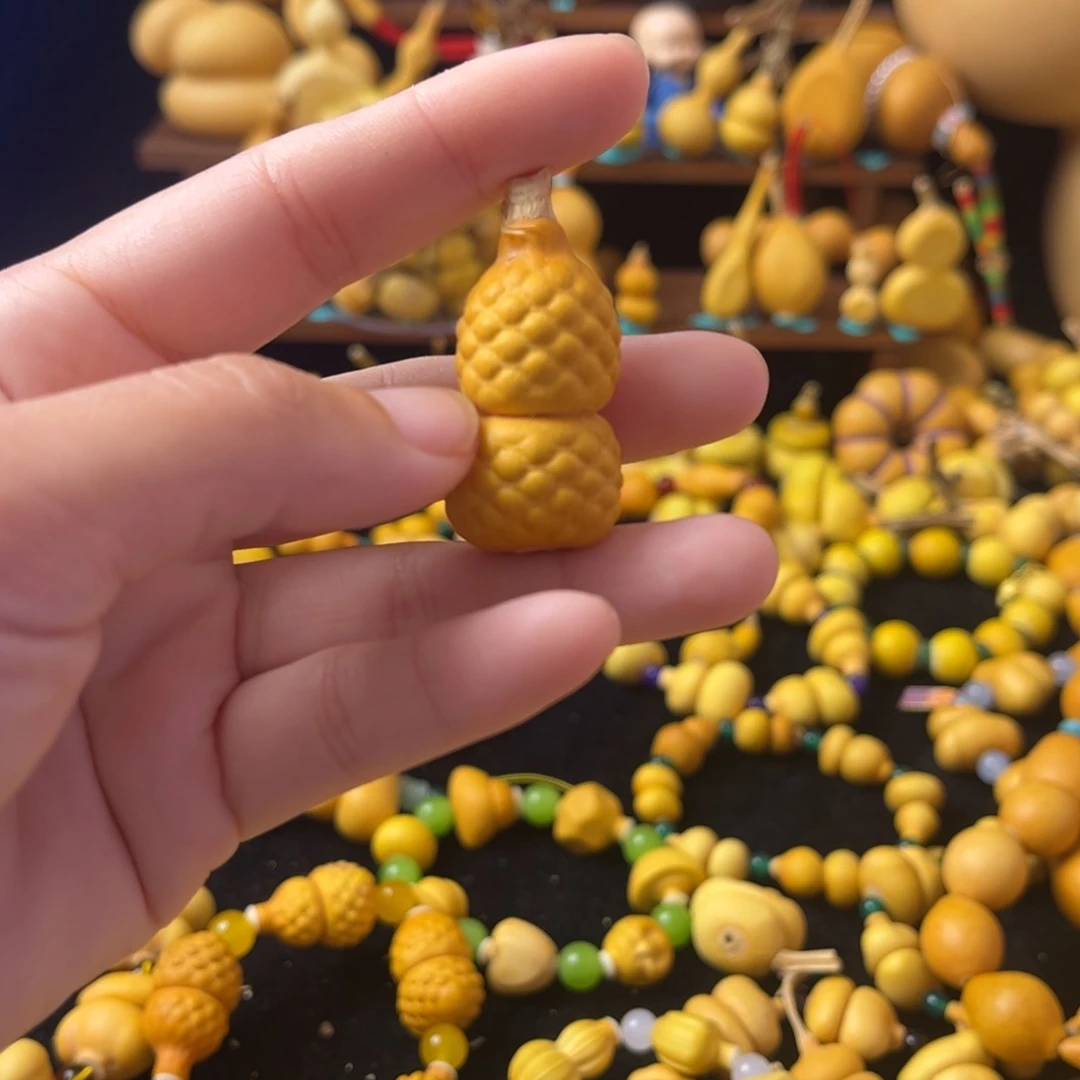 用****6一颗双层菠萝包单品