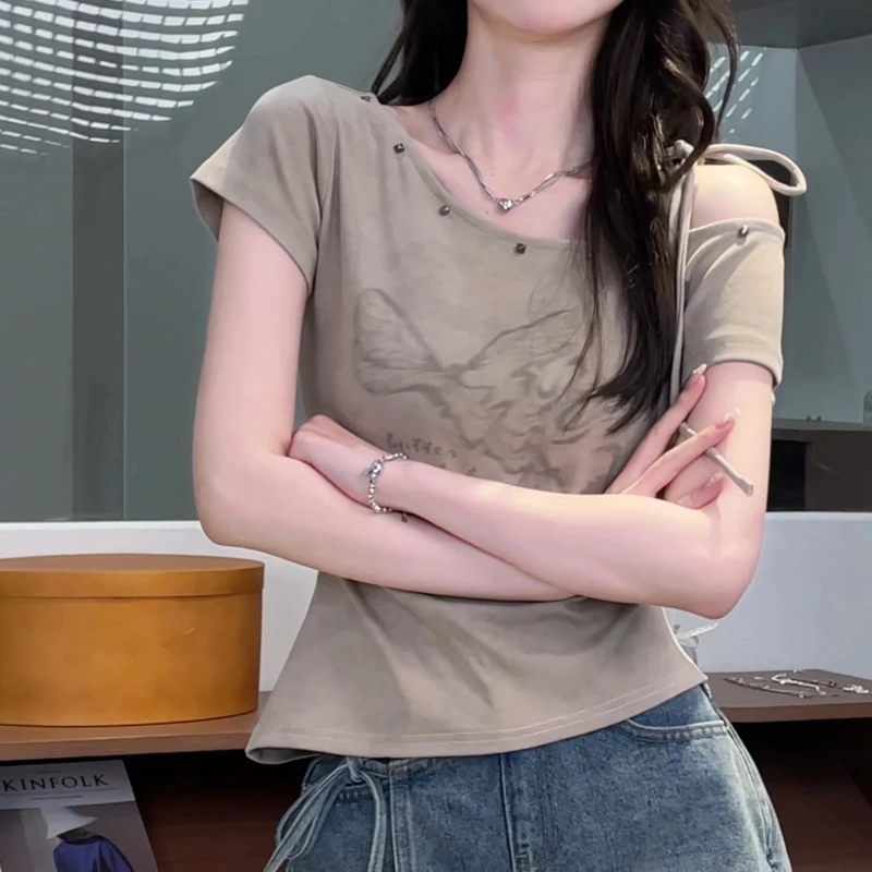 2025新款甜美风蝴蝶印花露肩抽绳设计感显瘦百搭短袖上衣DM6527