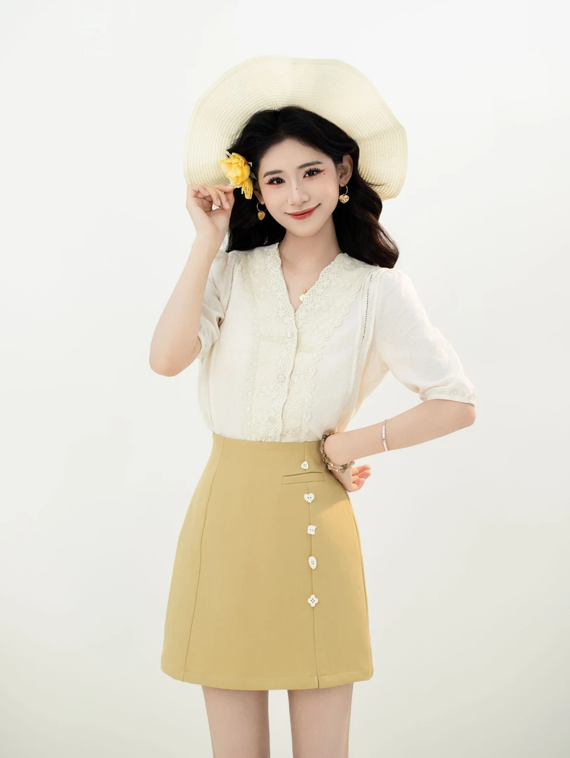 张嘉圆 【曼陀罗】25年新款显瘦百搭复古法式时尚长袖衬衫#7855