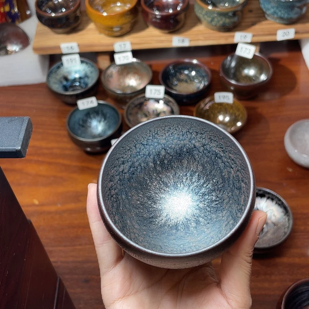 茶盏伟*13635633653576788