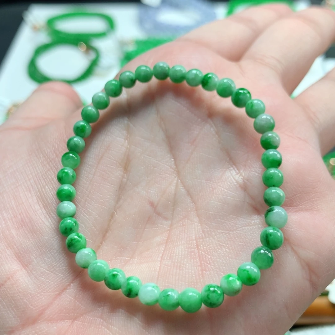 翡翠未镶嵌手链翡翠