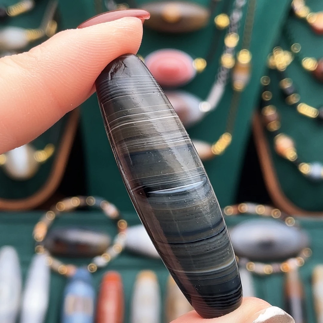 玛瑙/玉髓未镶嵌珠宝半成品
