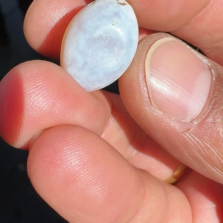 玻璃颈饰俞*琉璃珠子