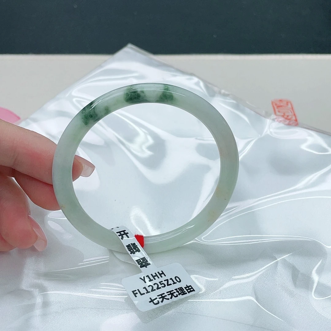 翡翠手镯未镶嵌圆54.6