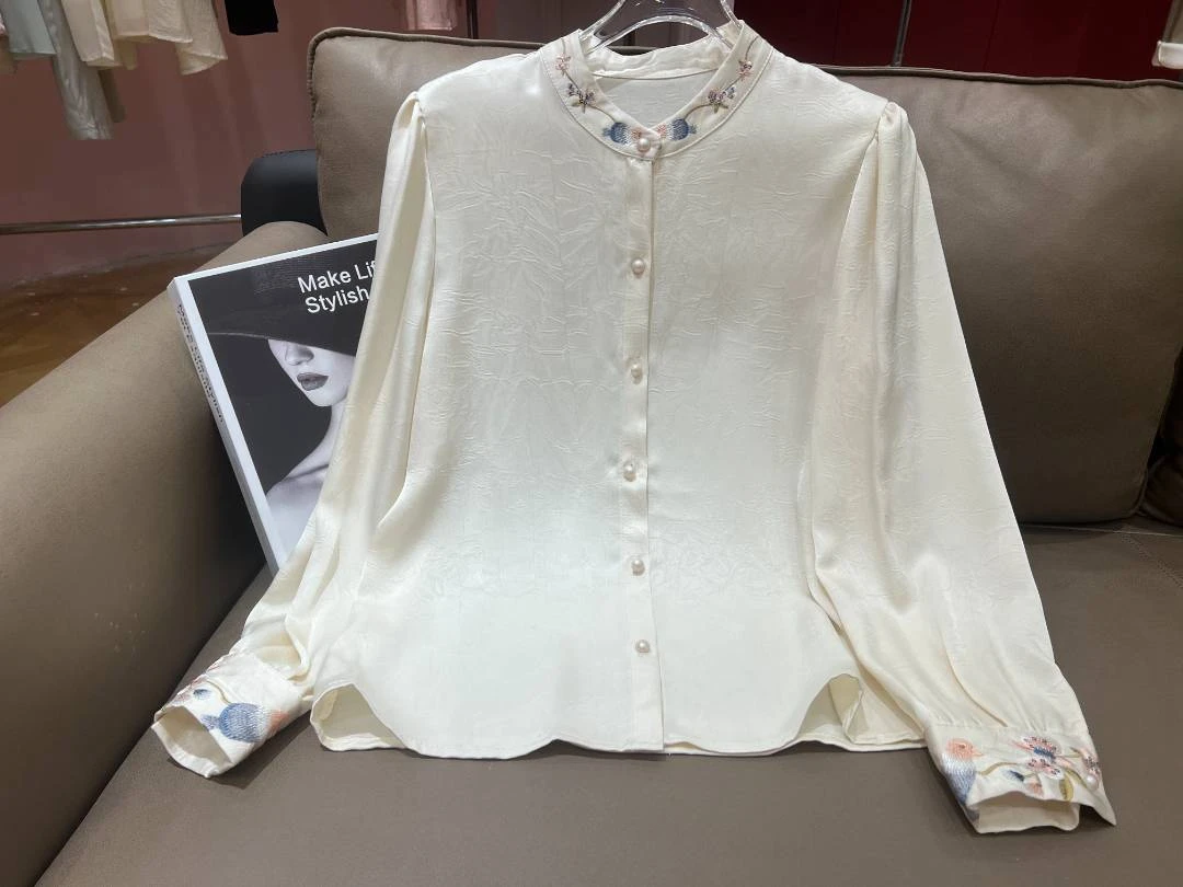 新中式国风提花衬衫女2025新款绣花百搭开衫上衣