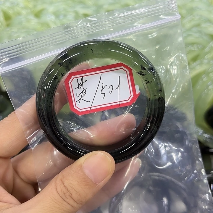 ****²蛇纹石玉未镶嵌岫玉手镯