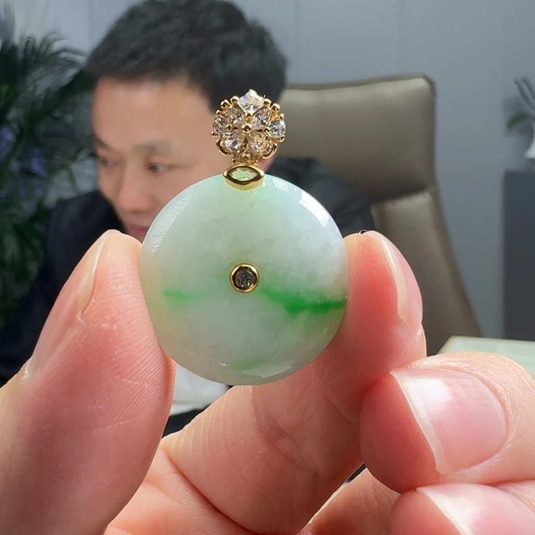 翡翠吊坠(不含链)银S925镶嵌天然