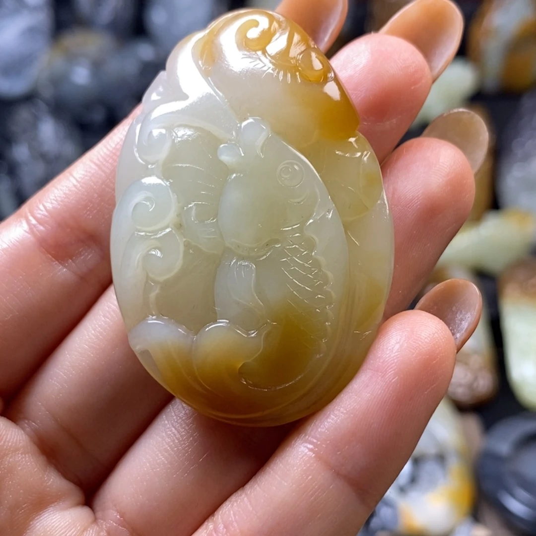 和田玉未镶嵌挂件