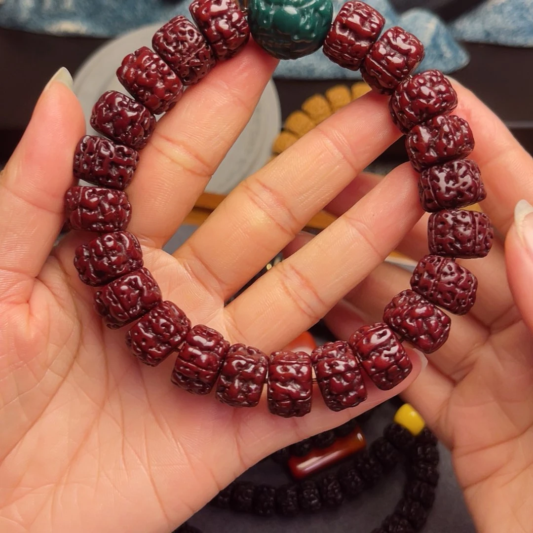 金刚菩提吊坠藏式直切一代龙黑金