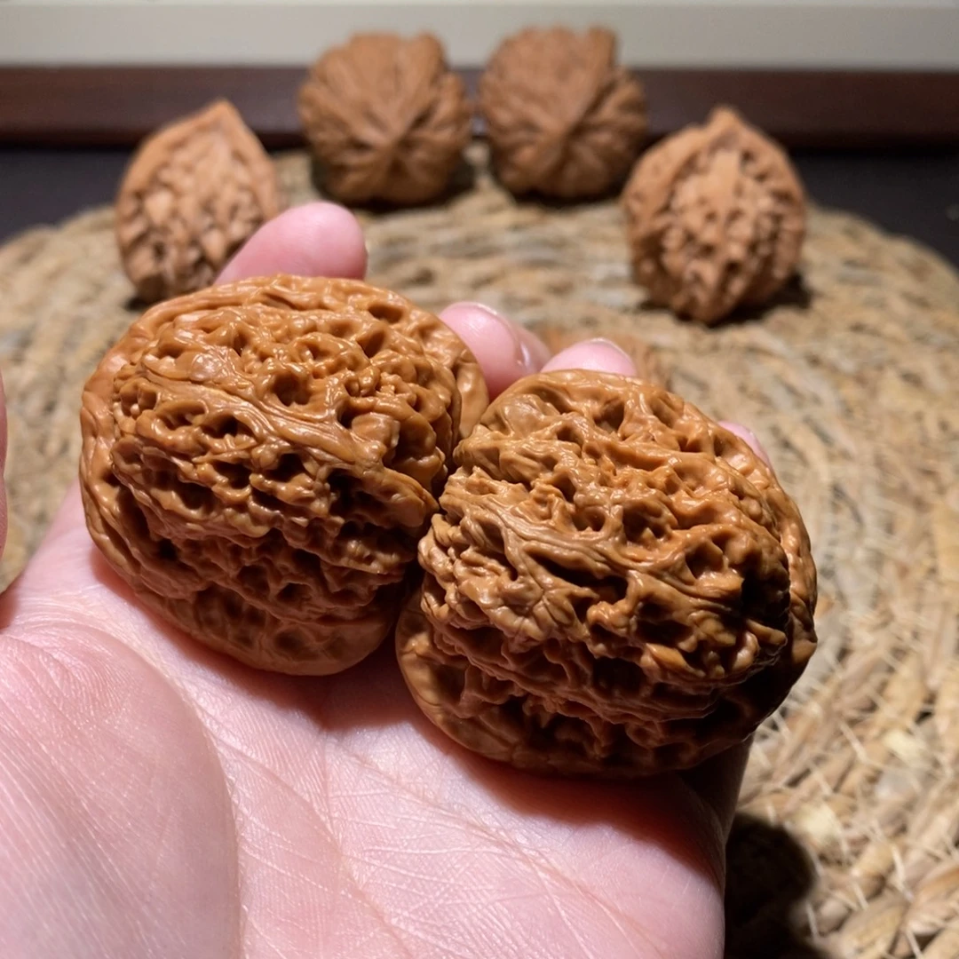 h***u桃核吊坠42南疆石