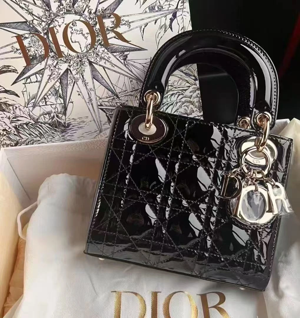 99新 DIOR/迪奥 戴妃三格漆皮黑金/优品