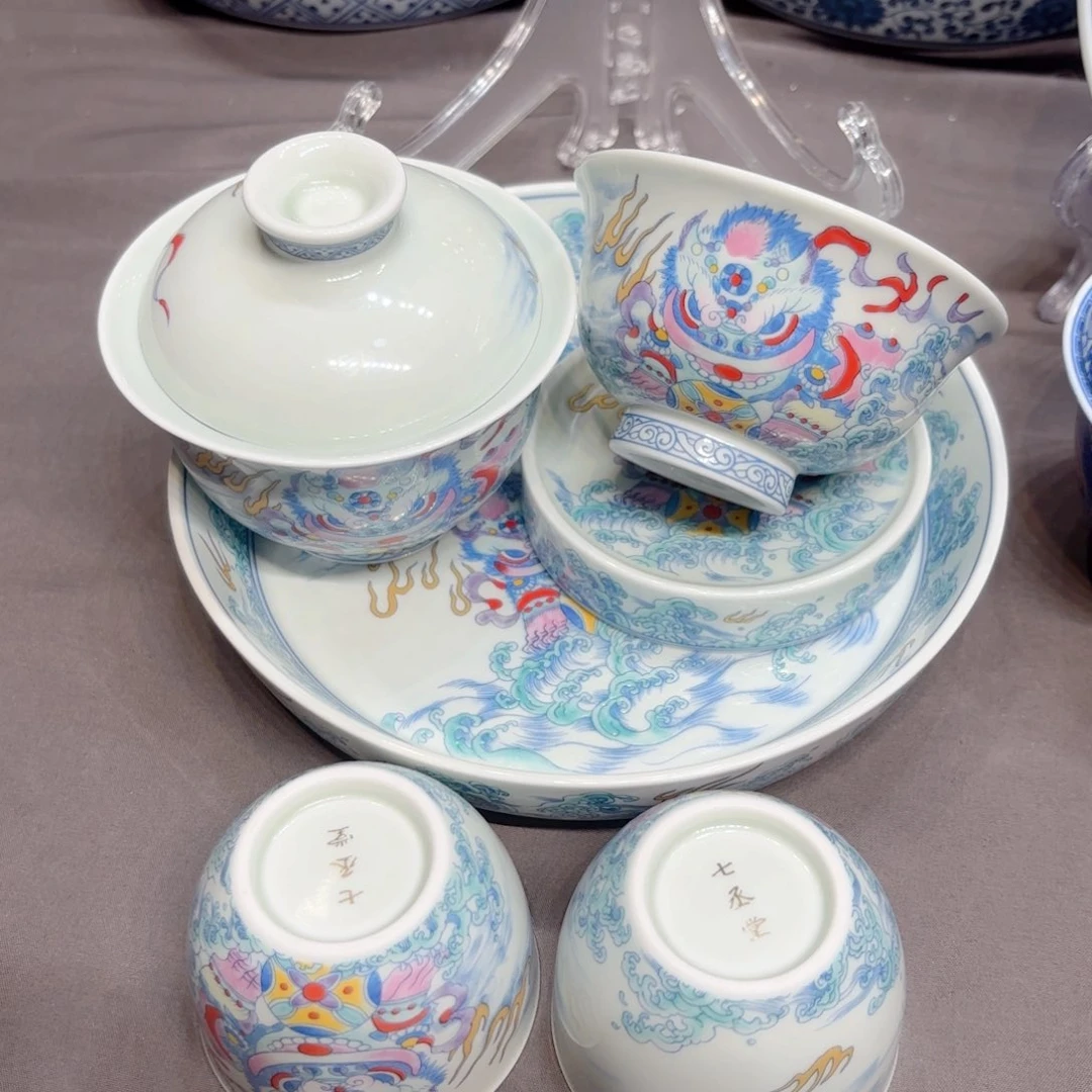 摆件景德镇陶瓷艺术展