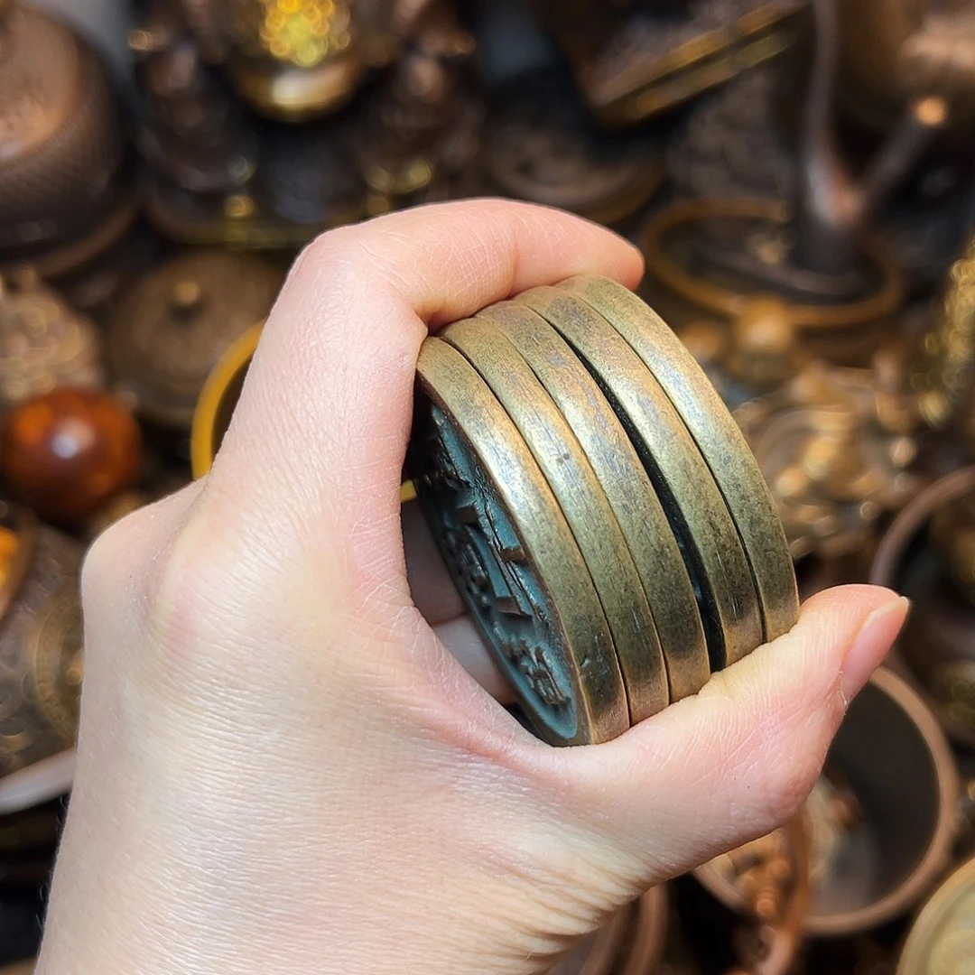 精美铜器工艺品等