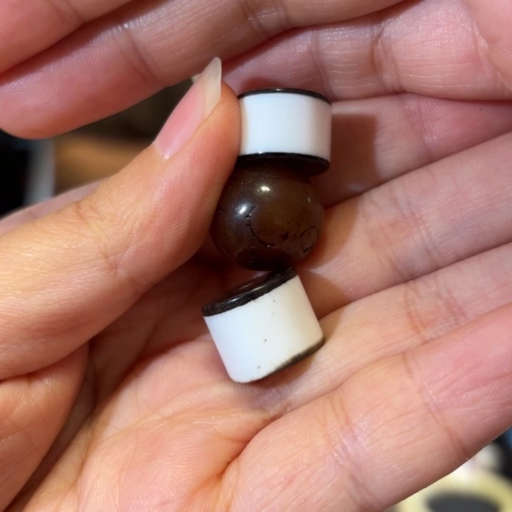 未镶嵌颈饰玛瑙/玉髓