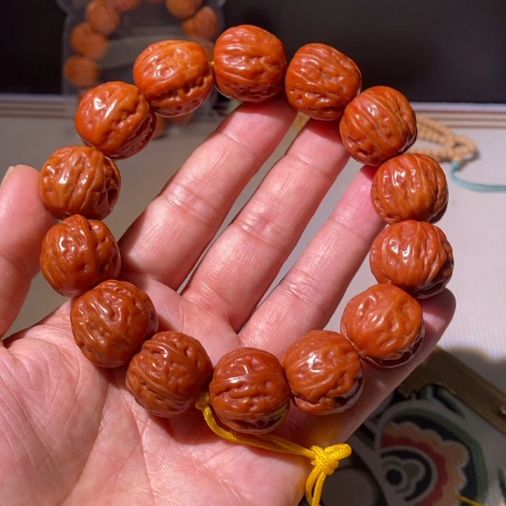 文玩核桃手串……3
