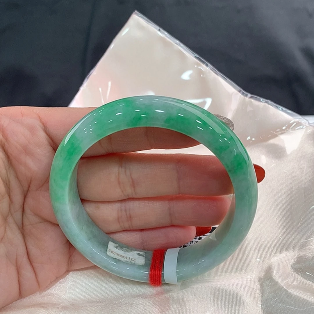 【闪购商品】翡翠手镯未镶嵌59.6，59/60