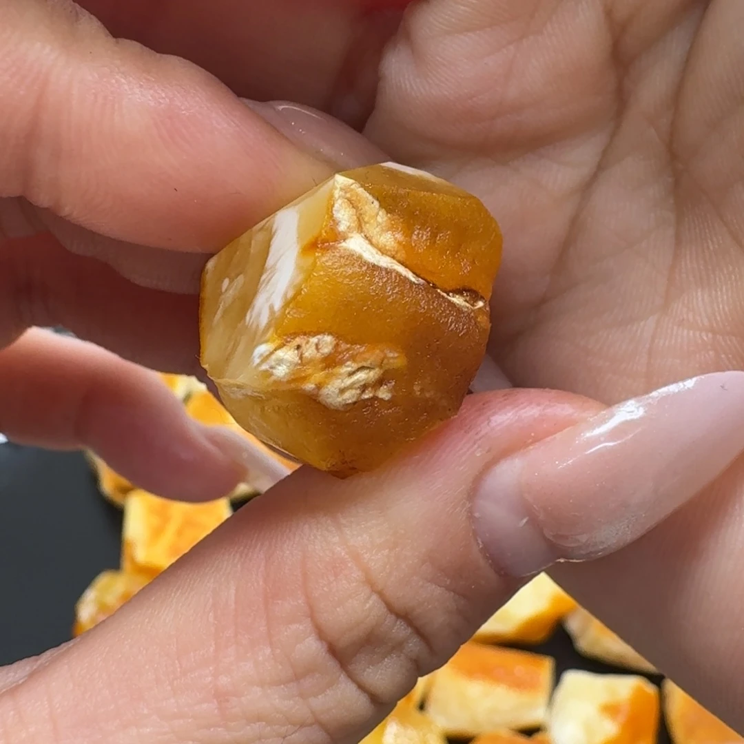定制琥珀未镶嵌纯天然蜜蜡原石定制不支持退换