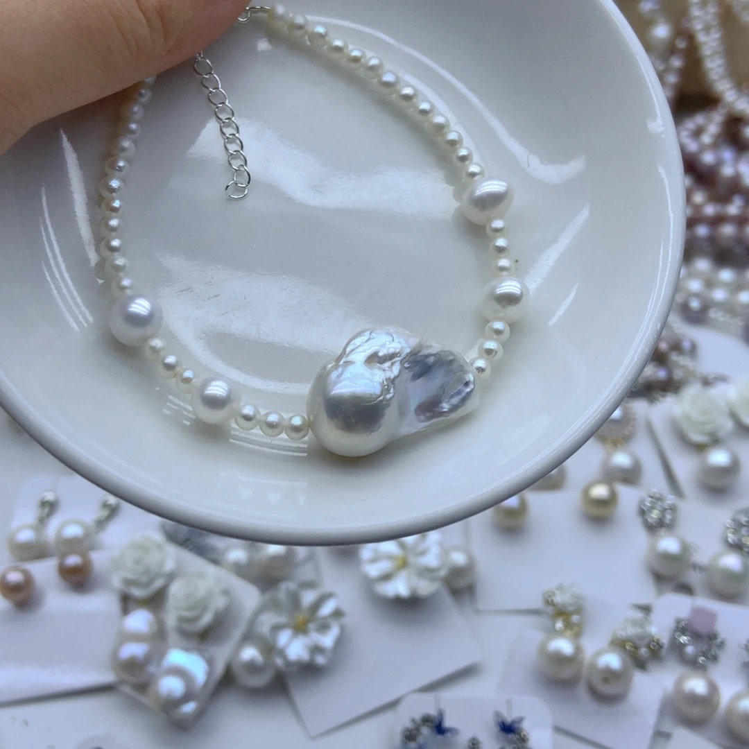 淡水珍珠未镶嵌耳饰