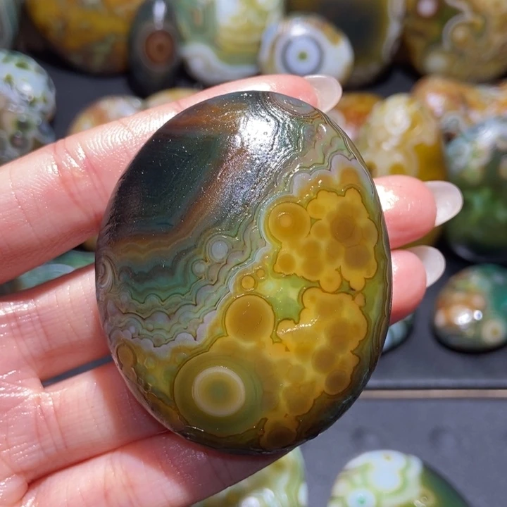 【闪购商品】未镶嵌玛瑙/玉髓珠宝奇石v