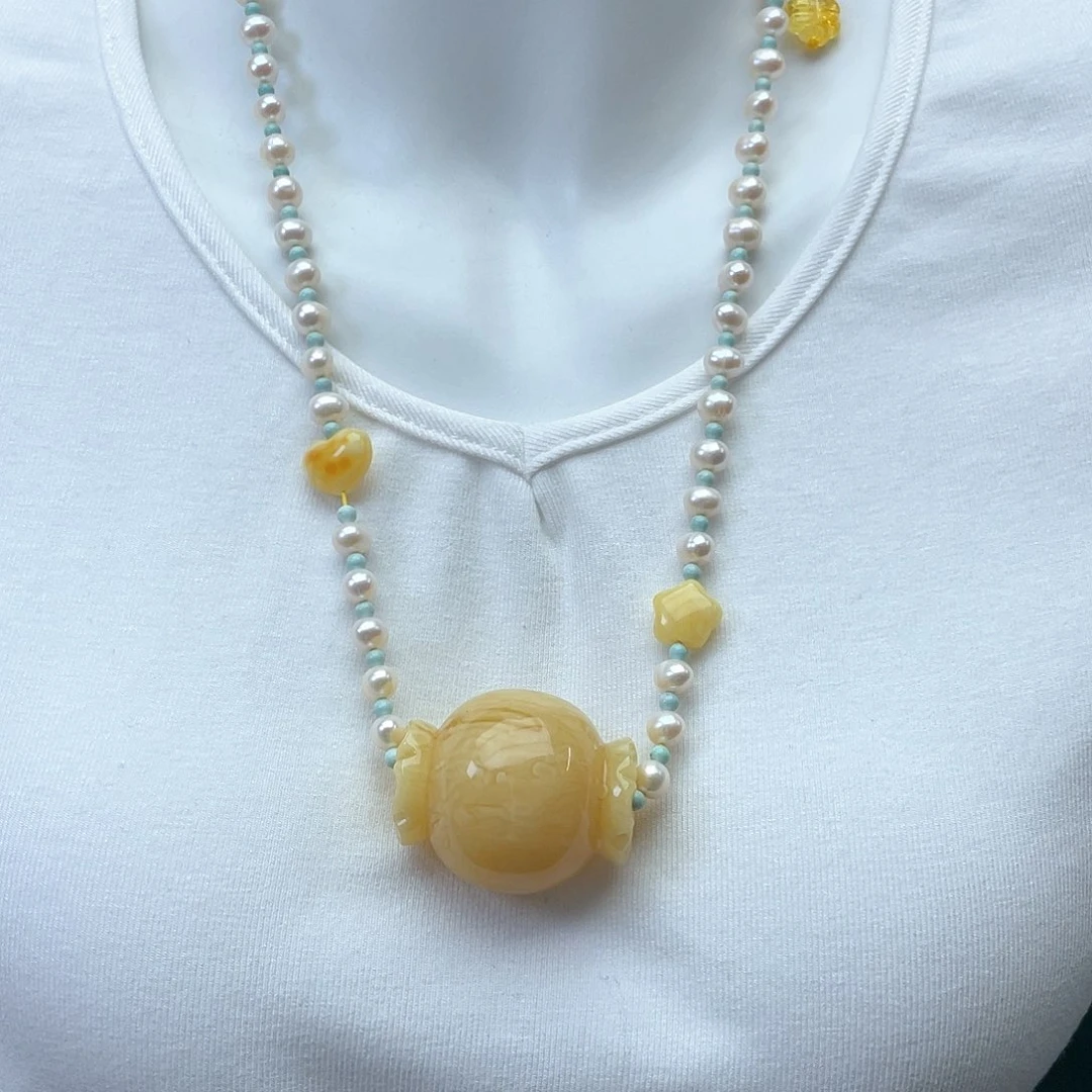 琥珀裸石未镶嵌蜜蜡