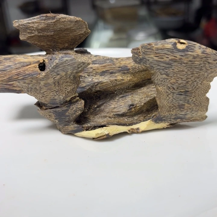 木乌身摆件发一份