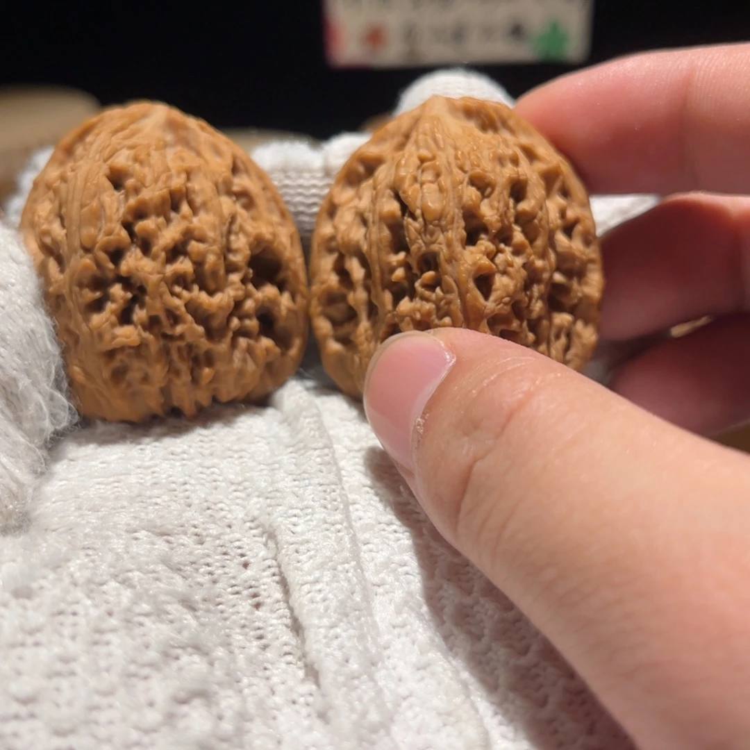 文玩核桃吊坠南疆38