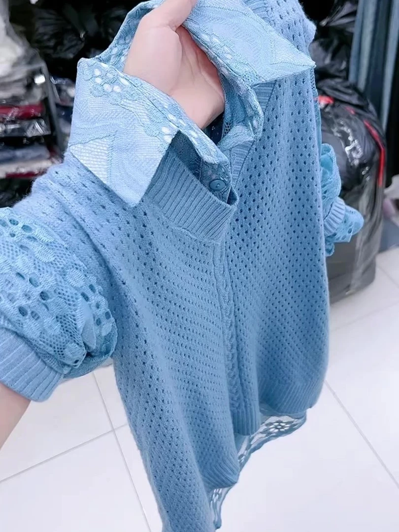 早秋穿搭一整套时尚高级感独特漂亮小香风蓝色马甲衬衫叠穿套装女