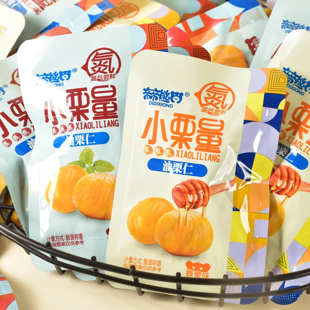 拆袋 香甜软糯去壳即食的油栗仁休闲零食