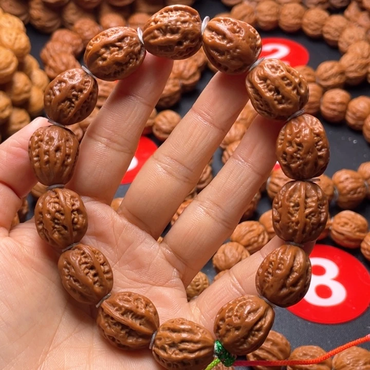 文玩核桃吊坠粗筋小枣