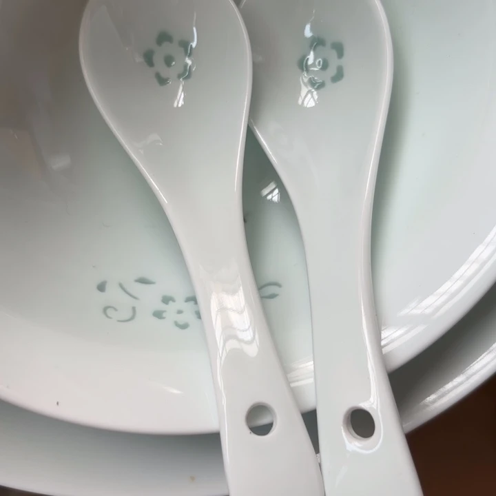 青瓷景德镇陶瓷小勺子两只青色