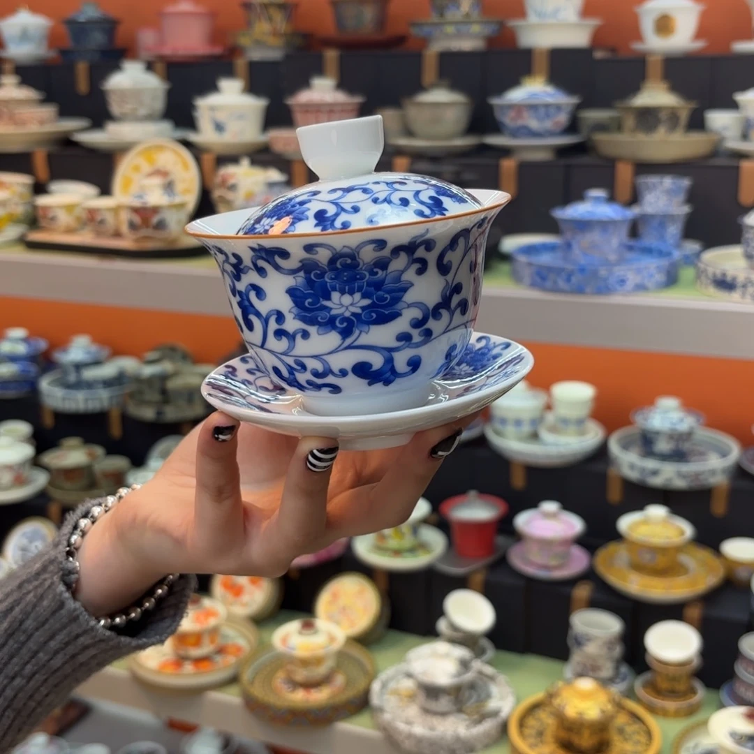 盖碗也要盖盖子了哈哈