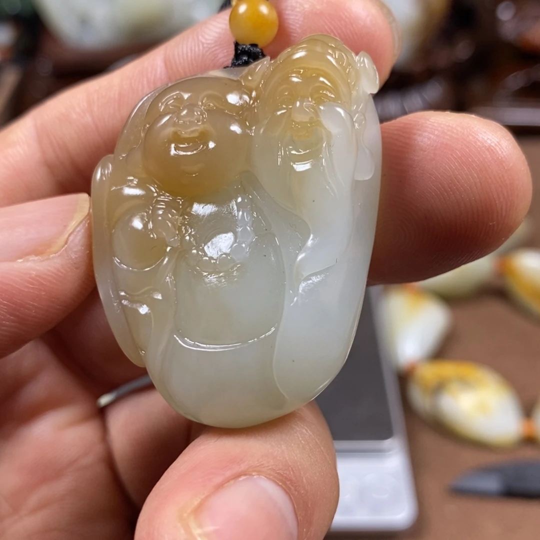 和田玉未镶嵌挂件