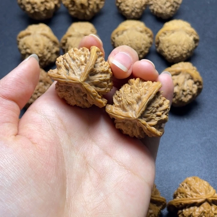 吊坠文玩核桃34盘山三棱