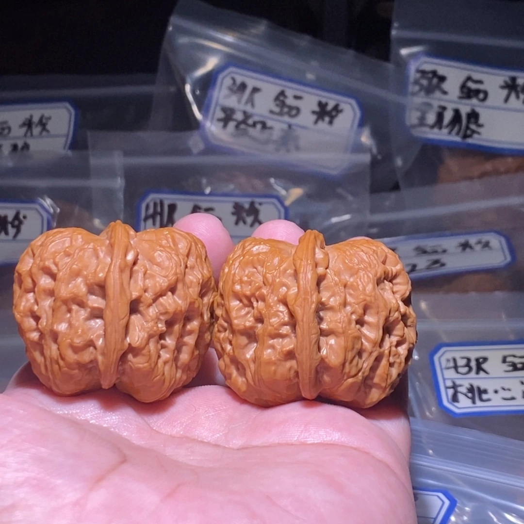 文玩核桃吊坠40全品金钟