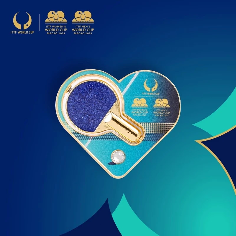 官方正品.2025年澳门国际乒联世界杯乒乓球旋转球拍徽章pin