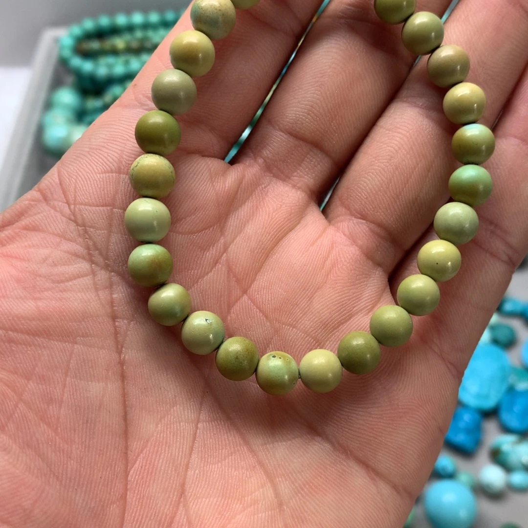 绿松石未镶嵌颈饰手串