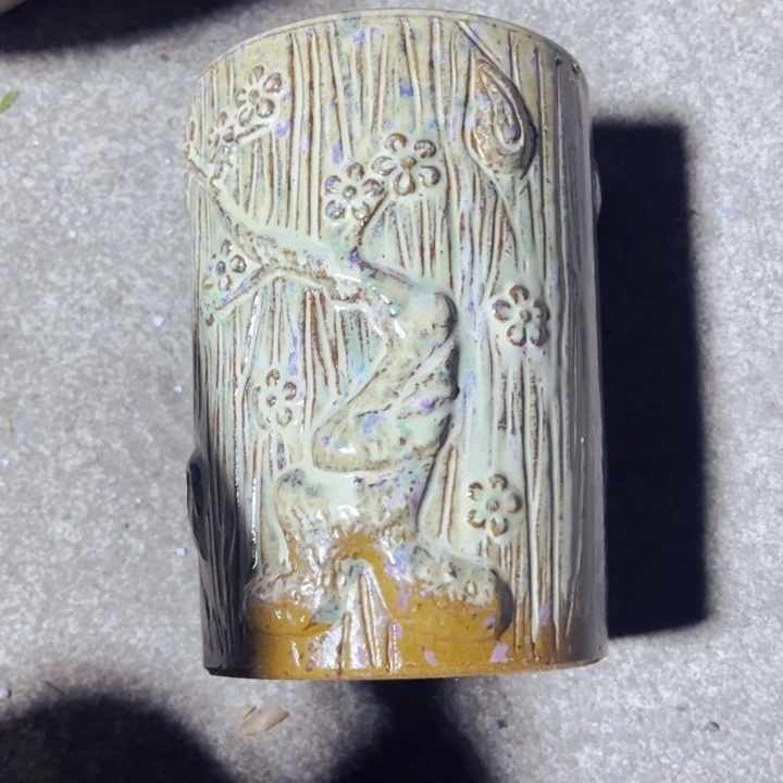 紫砂花盆高19口13瑕疵