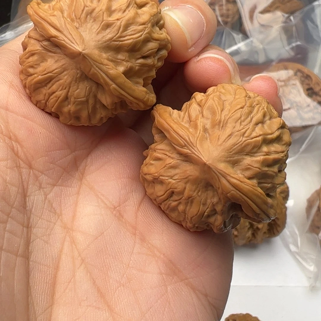 文玩核桃吊坠石门元宝32全品